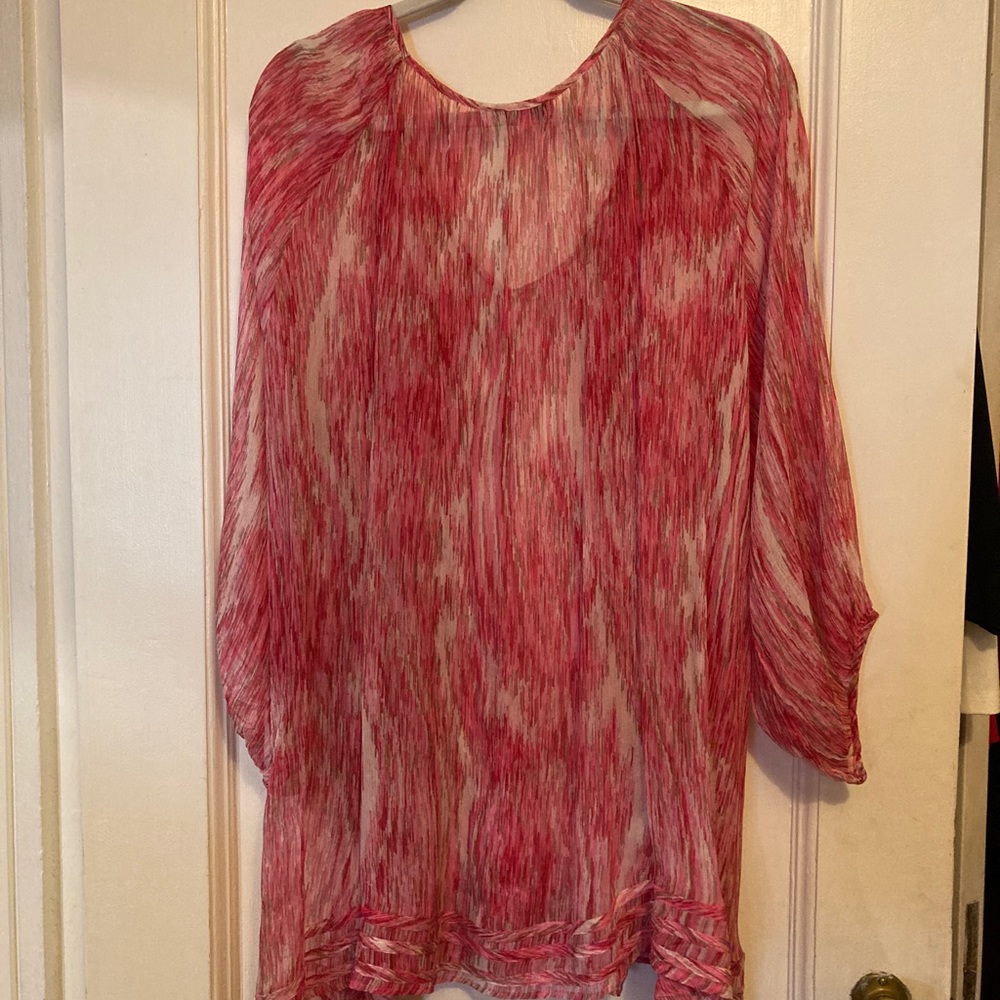 Beautiful beach pink silk coverup, Calypso St Barth. Size M, excellent condition